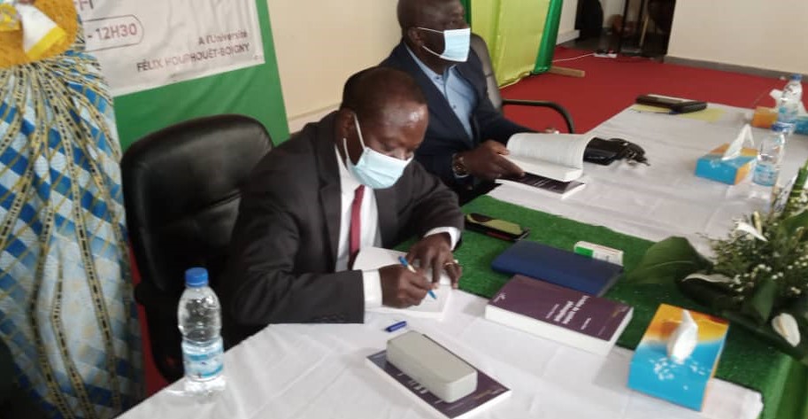 Philosophie et développement / Professeur Niamkey-Koffi sort deux ouvrages