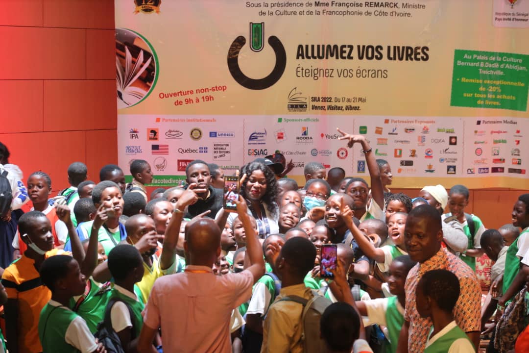 SILA 12 / Fleur Aké M'bo invite les politiques à créer les conditions d’un lectorat actif et durable