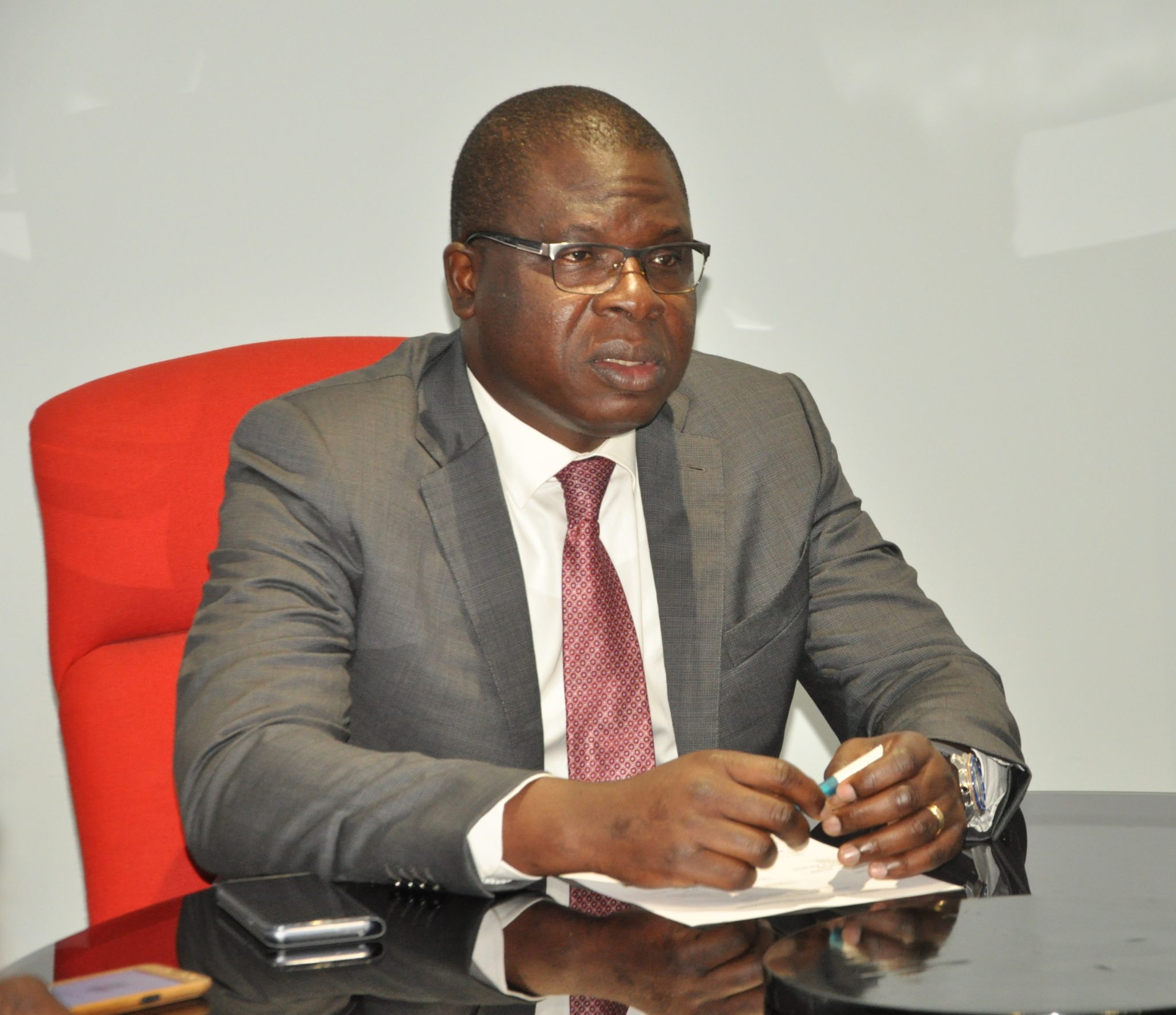 Coût élevé du péage de Bassam / Un juriste démonte les arguments du ministre Amédé Kouakou