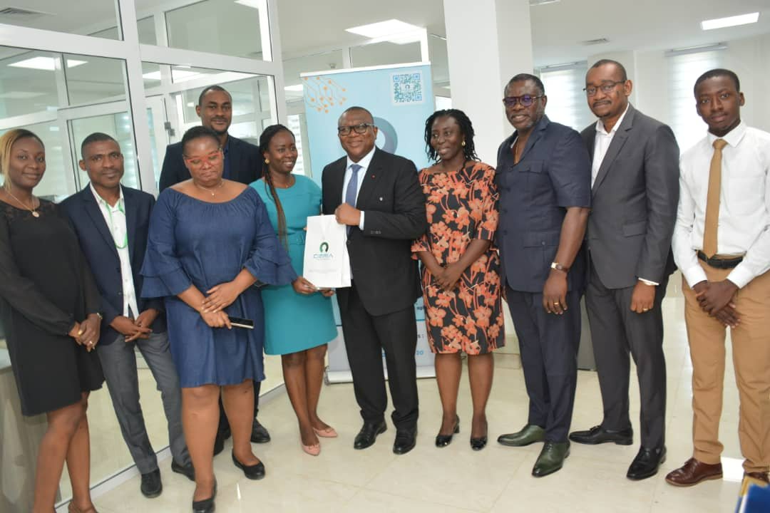 VITIB Grand-Bassam / Amadou Coulibaly s’imprègne des réalités du Village Ivoirien des Technologies