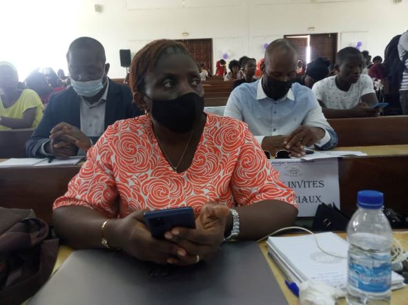 Abidjan Université Club / Les étudiantes sensibilisées sur le leadership et la santé sexuelle