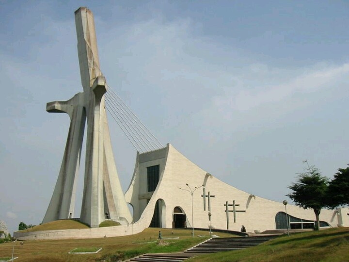 Cathédrale saint Paul d'Abidjan / Ce qu’il faut savoir sur la bâtisse