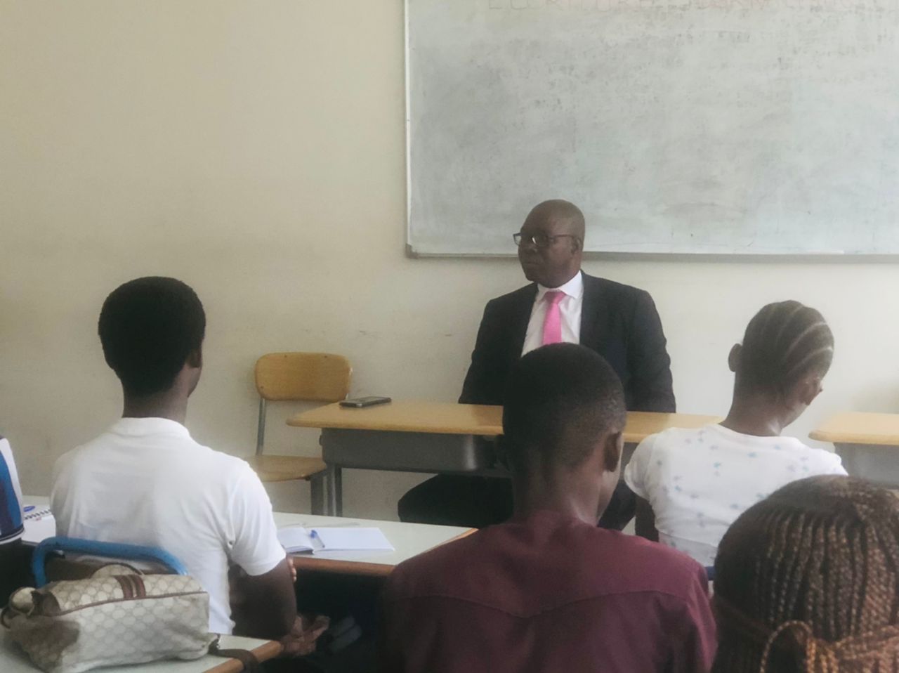 Formation des futurs journalistes / Le président de l’UNJCI dans la peau d’enseignant au CERCOM