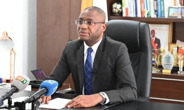 Journée mondiale de lutte contre la rage / Le ministre des Ressources animales appelle à faire vacciner les animaux de compagnies