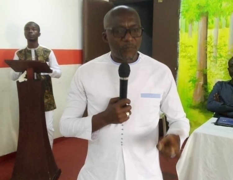 15 journalistes de ‘’Le Nouveau Réveil’’ licenciés / L’UJPCY invite le Gouvernement à l’action