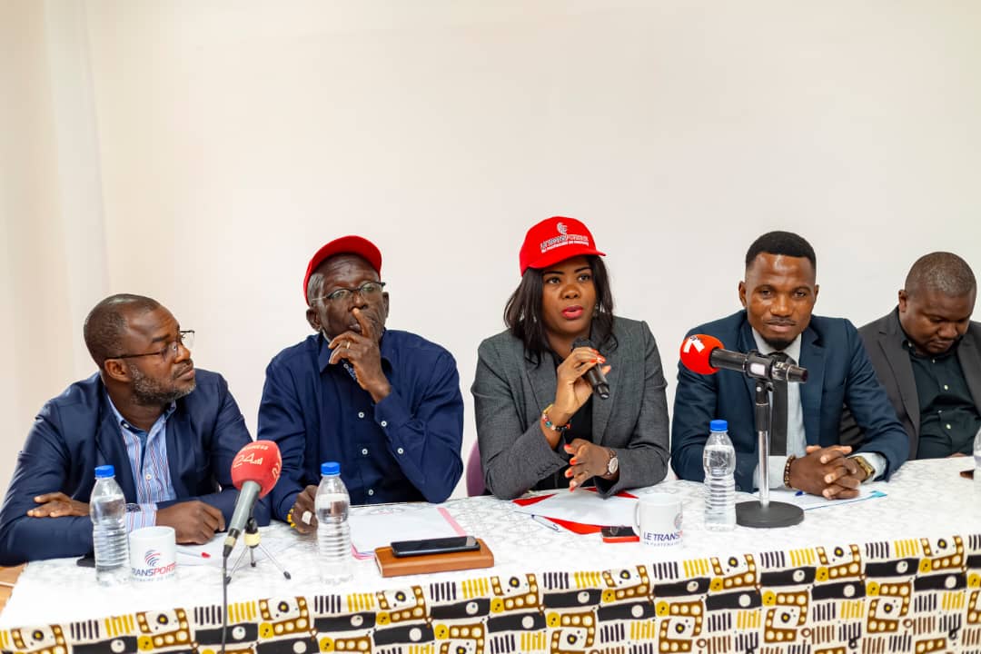 Publi-reportage - Véhicules de transport VTC / "Le Transporteur", une nouvelle application lancée à Abidjan