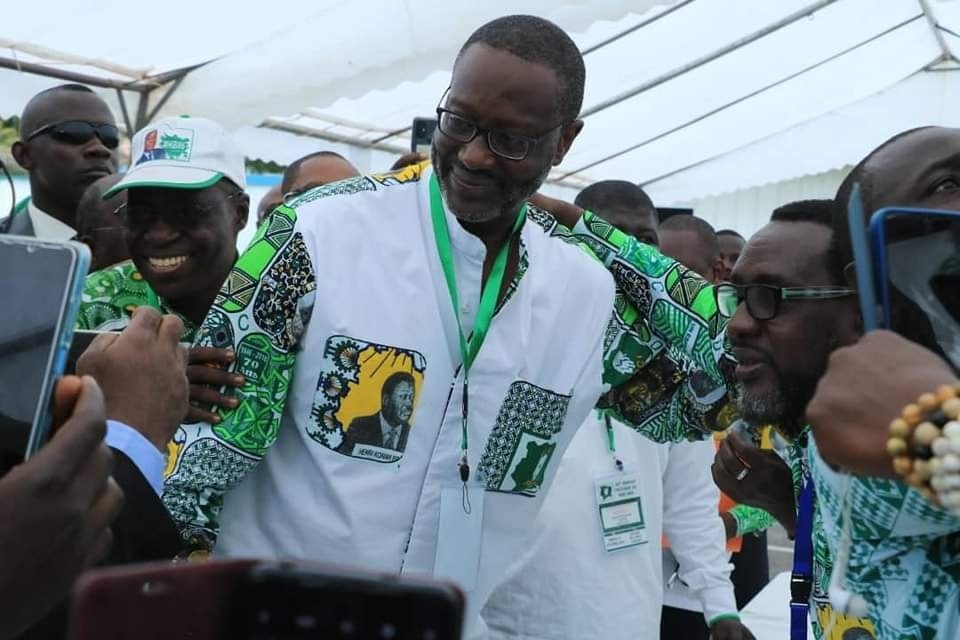 Congrès Extraordinaire du PDCI-RDA / Jean Yves Esso Essis démontre l’éligibilité de Tidjane Thiam