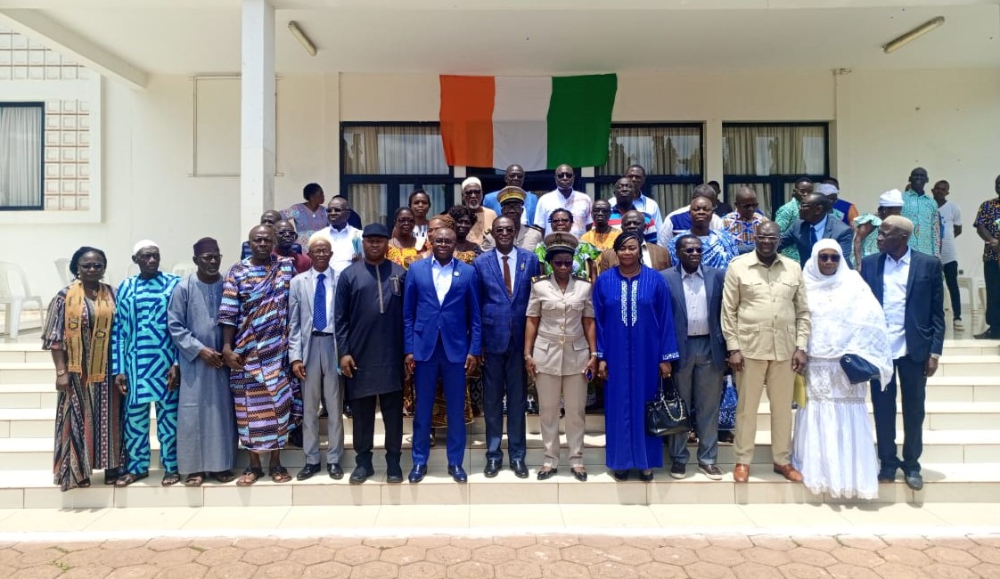 Dernier Conseil Municipal 2023 à Abengourou / Le maire Amoikon Kouakou Banga immortalise Henri Konan Bédié