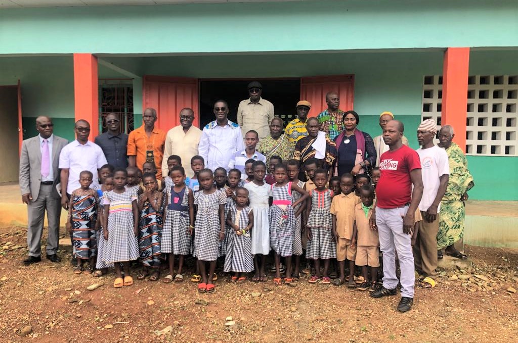 Promotion de l’éducation / Le maire d’Abengourou offre des écoles à 3 villages avant son départ