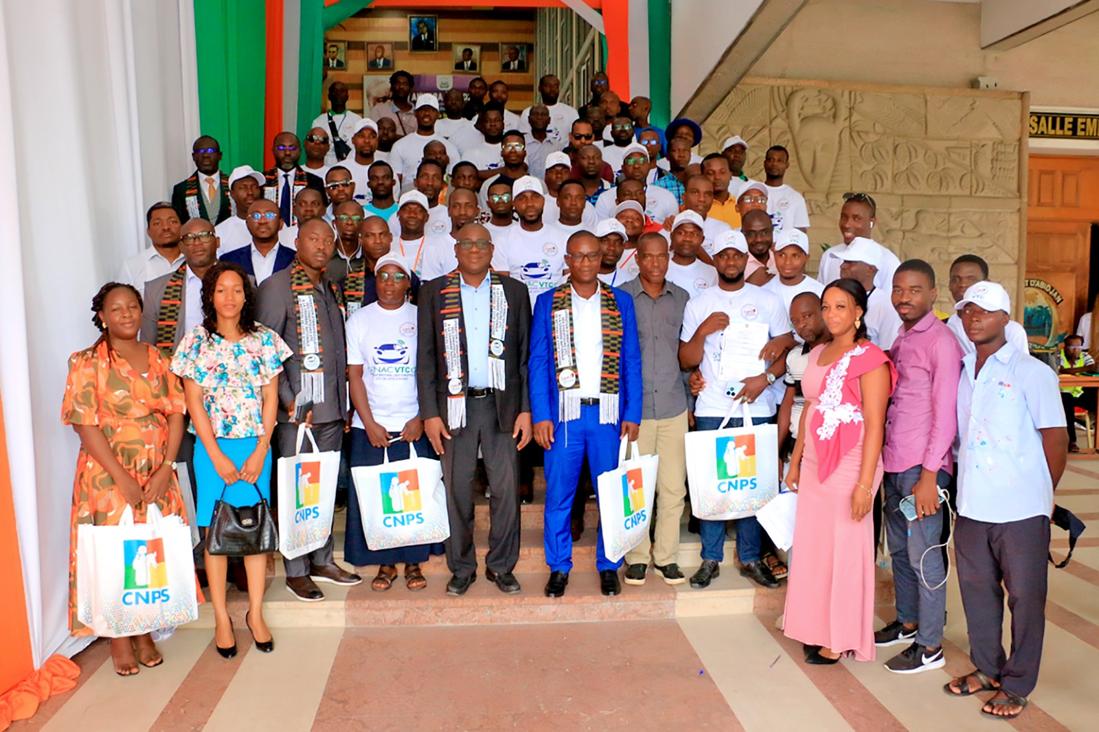 Immatriculation des chauffeurs VTC / Le Syndicat national des chauffeurs et la Chambre nationale de métiers s’accordent