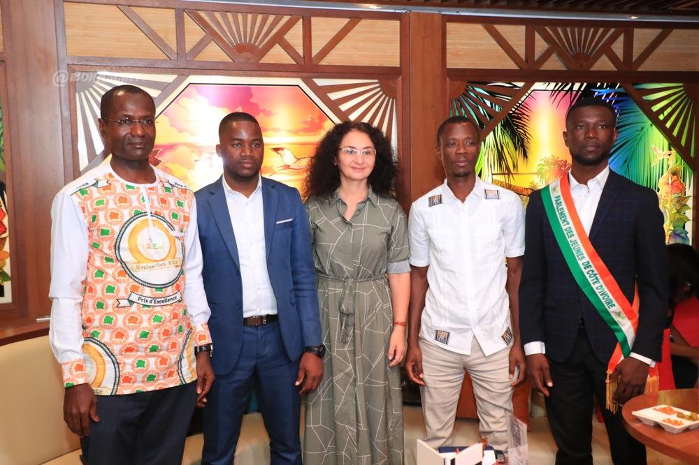 Evaluation des politiques publiques / 2IEval met la jeunesse au centre des débats