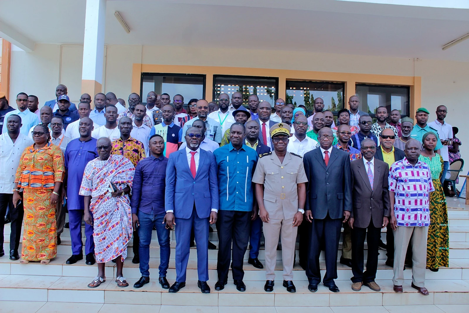 Plan d’Urbanisation d’Abengourou / Autorités administratives et locales autour de la table de réflexion