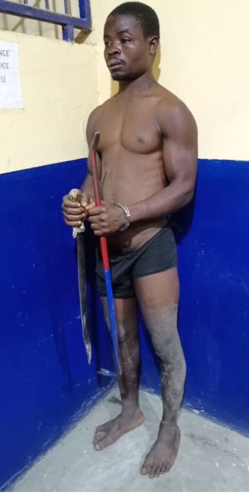 Insécurité / La police interpelle un individu armé d’arme blanche à Zoukougbeu