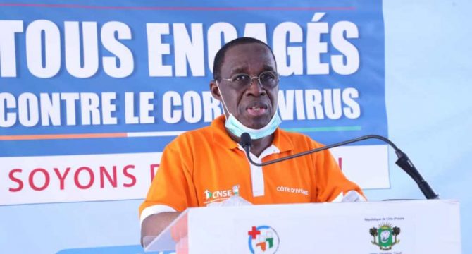 Conseil Economique / Eugène Aka Aouélé nommé président
