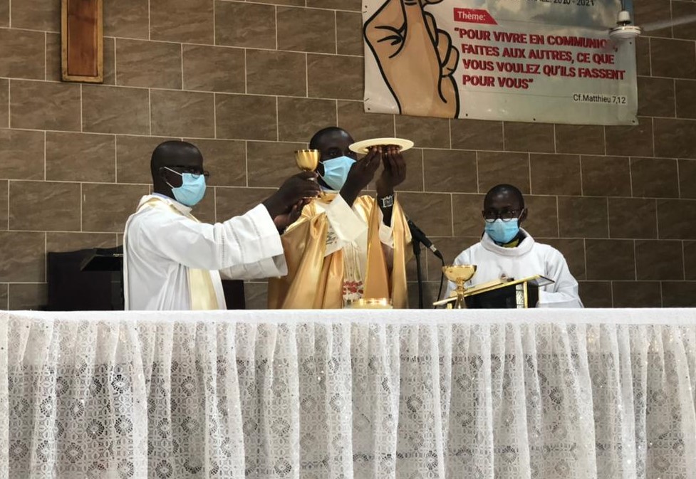 Deux ans de sacerdoce / L’abbé Stéphane Okaingni célébré à Brofodoumé
