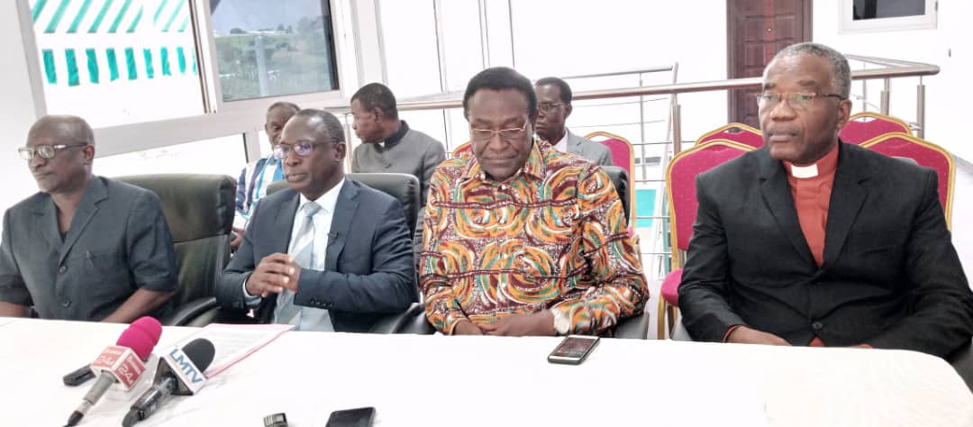 Homosexualité / La fédération des églises exhorte les députés à rester dignes et courageux