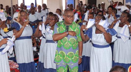 Fête de la Moisson / Les fidèles préparent le terrain pour le nouveau Temple Israël de Treichville