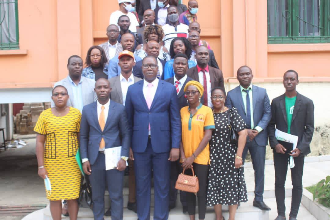 Un journaliste un terrain / L’UNJCI lance l’opération avec sept sociétés immobilières